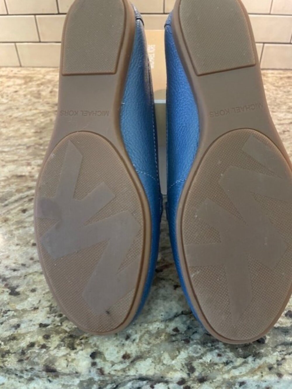 Michael Kors 6.5 Suki Moc Leather Loafer - Picture 4 of 4